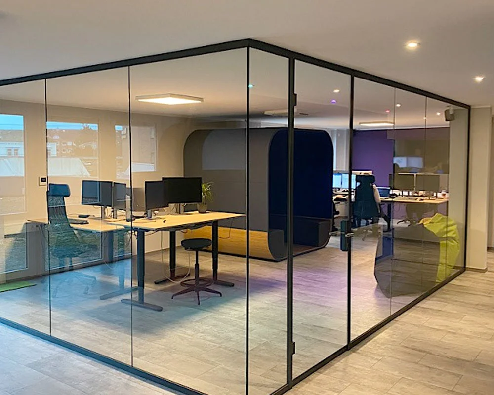 Quint-IT Ganzglas-Raumsystem – Glaserei Knoke Hannover