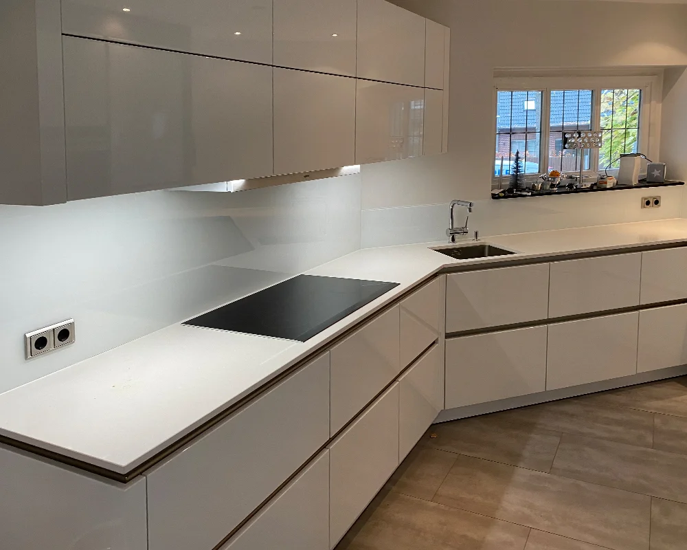 Glasrückwände aus dem Haus Knoke – Glaserei Knoke Hannover